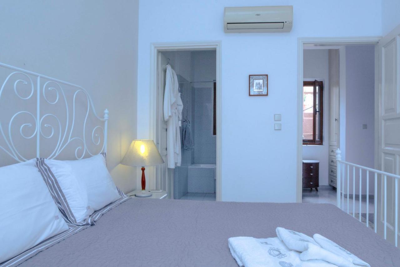 Villa Skiadeni Chalki Town 外观 照片
